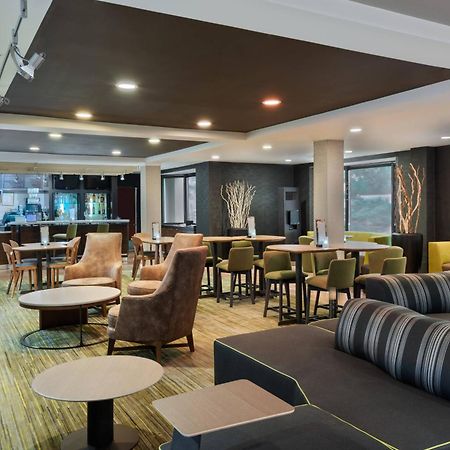 Отель Courtyard Lafayette Airport Экстерьер фото